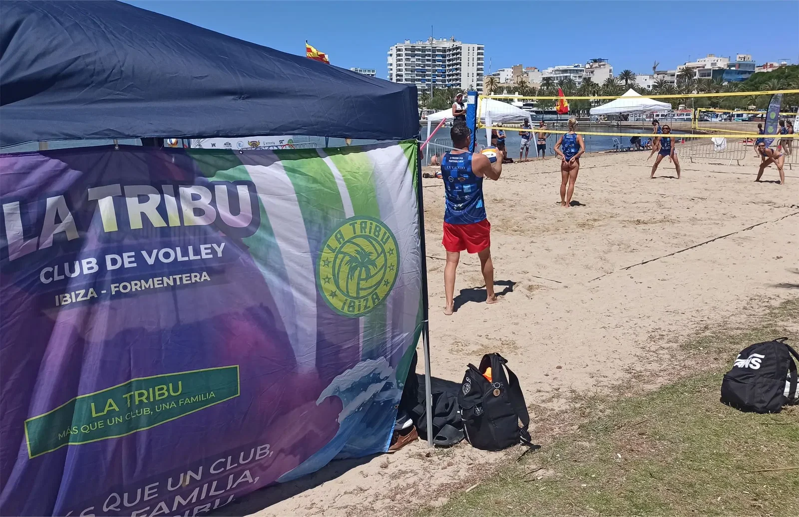 Espectáculo y pasión en la arena: la Liga de Beachvolley 2026 conquista Sant Antoni