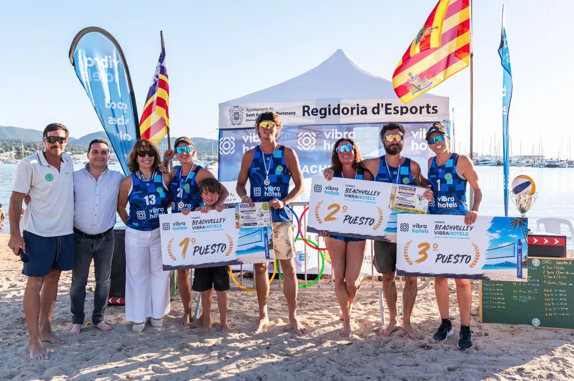 Resultados del Vibra Hotels Beach Volley, que nos regala una bonita jornada deportiva en Sant Antoni