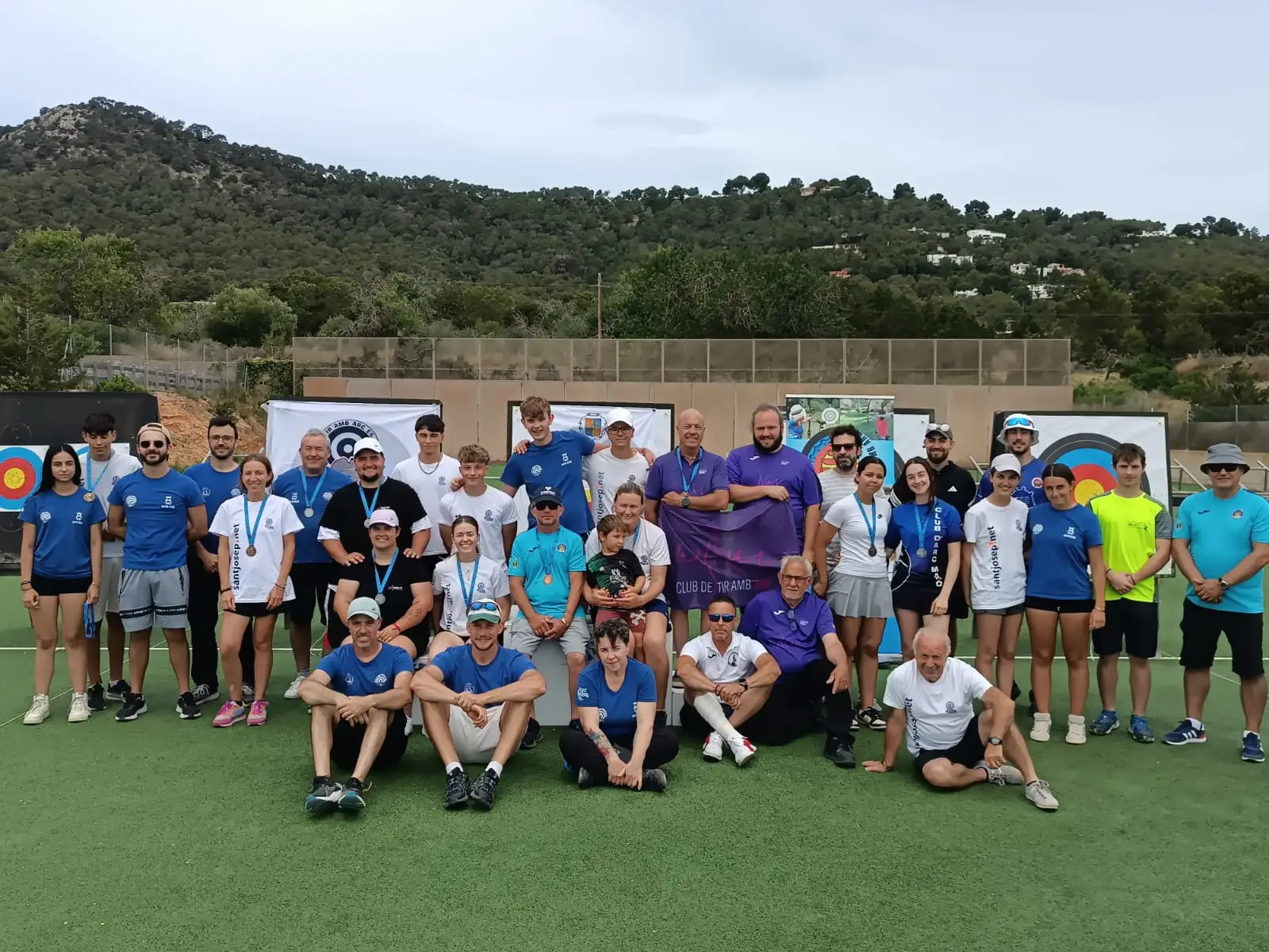 Los arqueros pitiusos destacan en el Campeonato de Baleares de Aire Libre 2026
