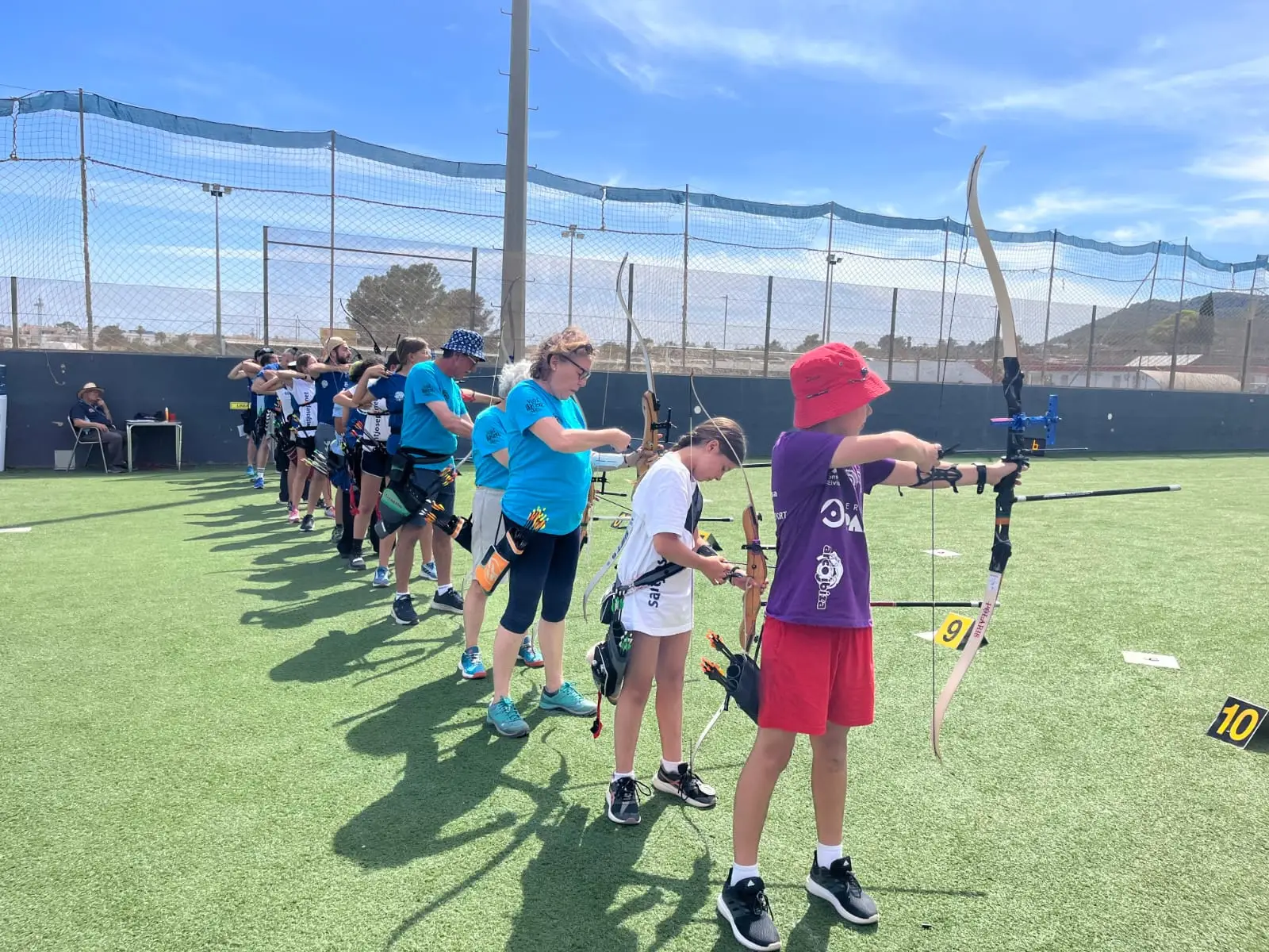 ¡Cristina Planells y las promesas pitiusas deslumbran en la quinta prueba de la Liga Perfecta en una jornada de emoción!