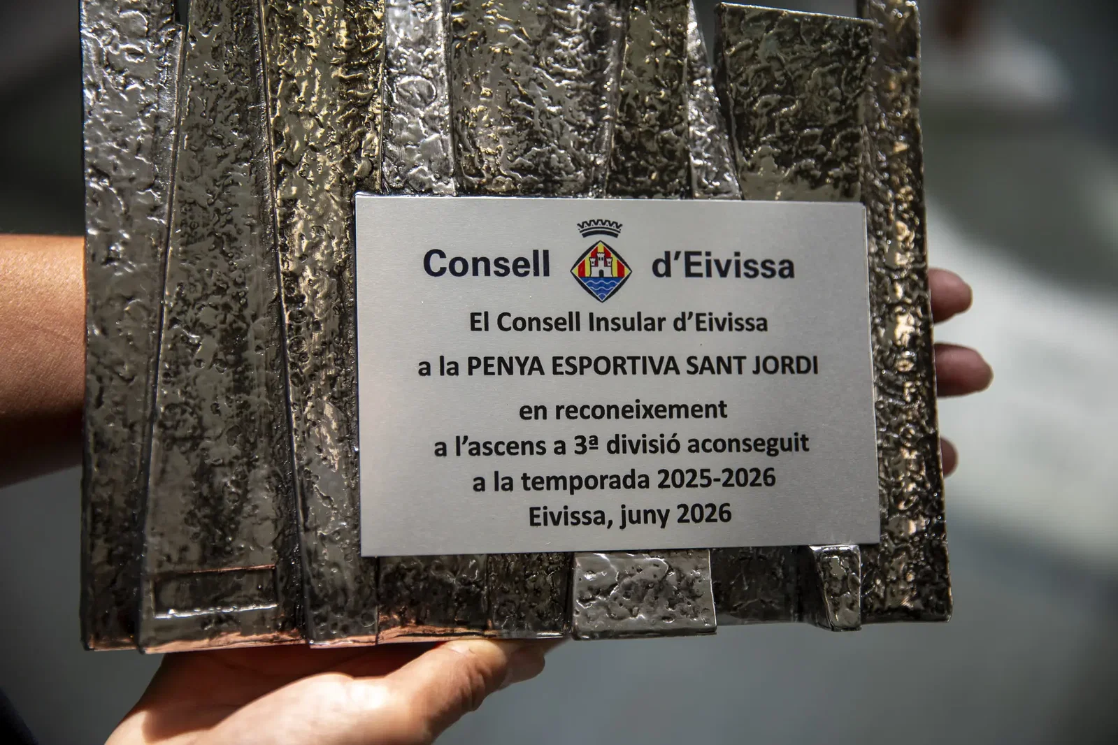 El Consell d’Eivissa rinde homenaje a la PE Sant Jordi por su ascenso a Tercera RFEF