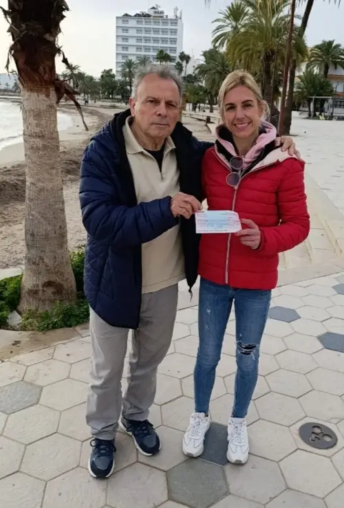Corazón de oro en el atletismo ibicenco: La Milla Urbana de Ibiza se vuelca con la Esclerosis Tuberosa y dona 1.000 €
