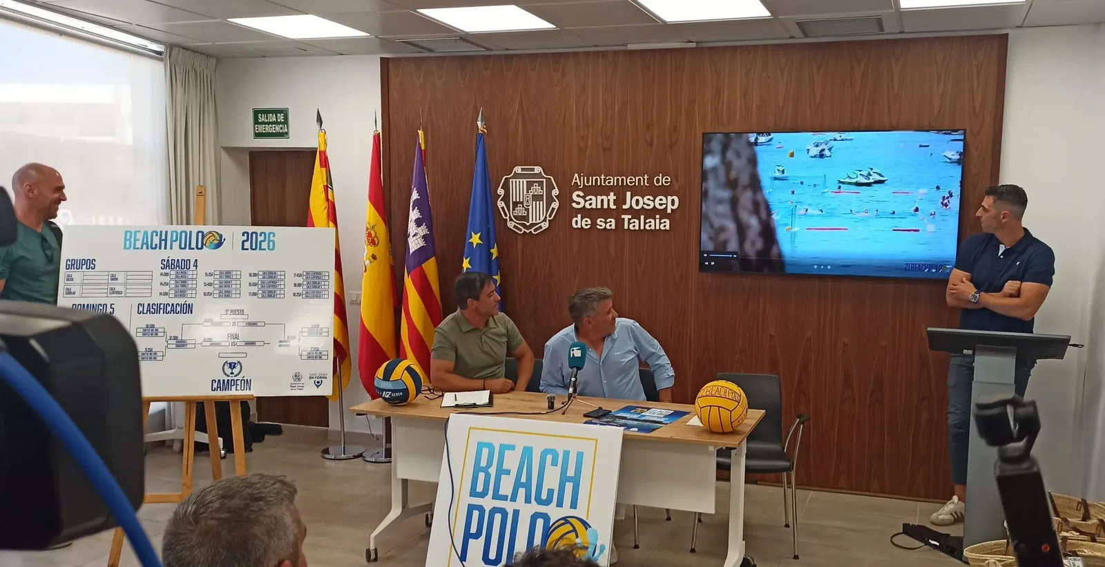 ¡Vuelve el espectáculo al agua! Port des Torrent ya vibra con el XXII Beachpolo Sant Josep