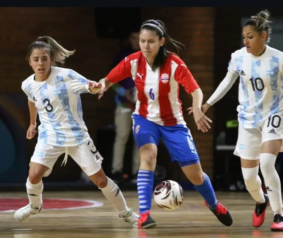 Pólvora y magia zurda para el CD San Pablo: La internacional paraguaya Nicole Armoa, nueva jugadora del proyecto ibicenco