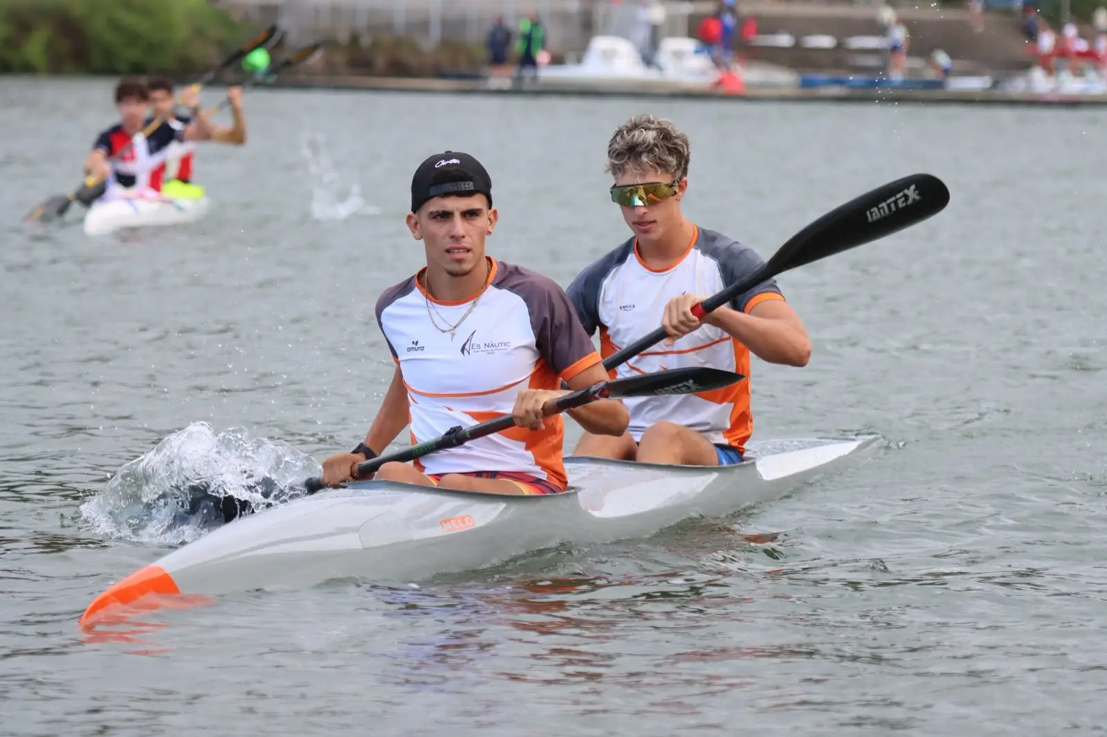 Dos finales B que saben a victoria: gran actuación de la dupla juvenil del CNSA en Asturias