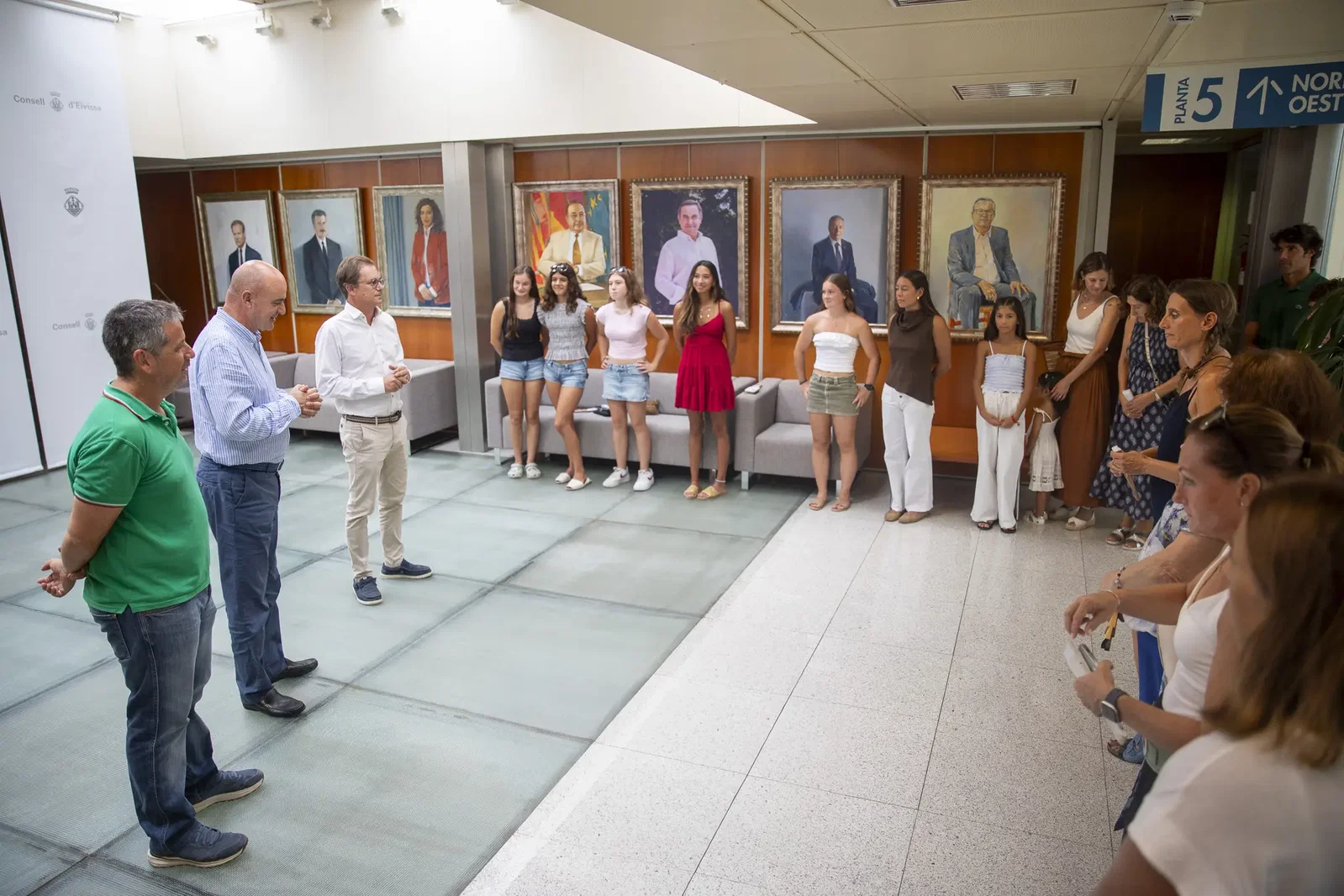 El Consell homenajea a siete deportistas por sus éxitos nacionales y europeos