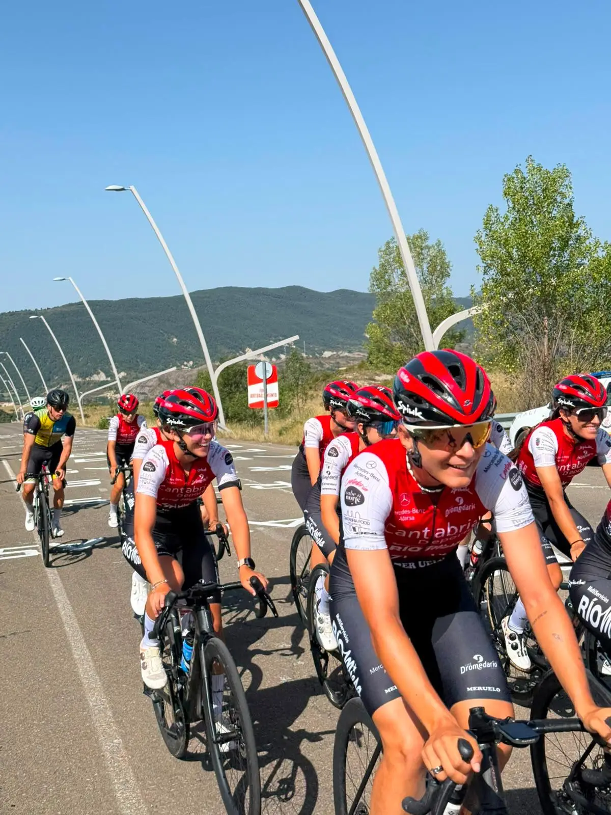 La Vuelta Cicloturista Campagnolo 2026 impulsa el ciclismo femenino con tres grandes equipos confirmados