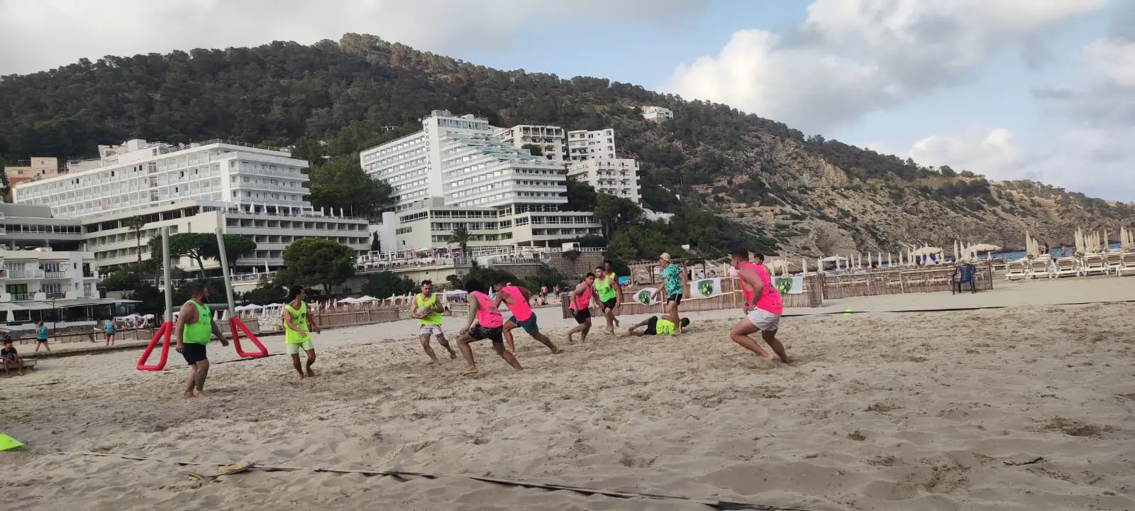 Rugby Beach 2026: el rugby toma la playa de Cala Llonga