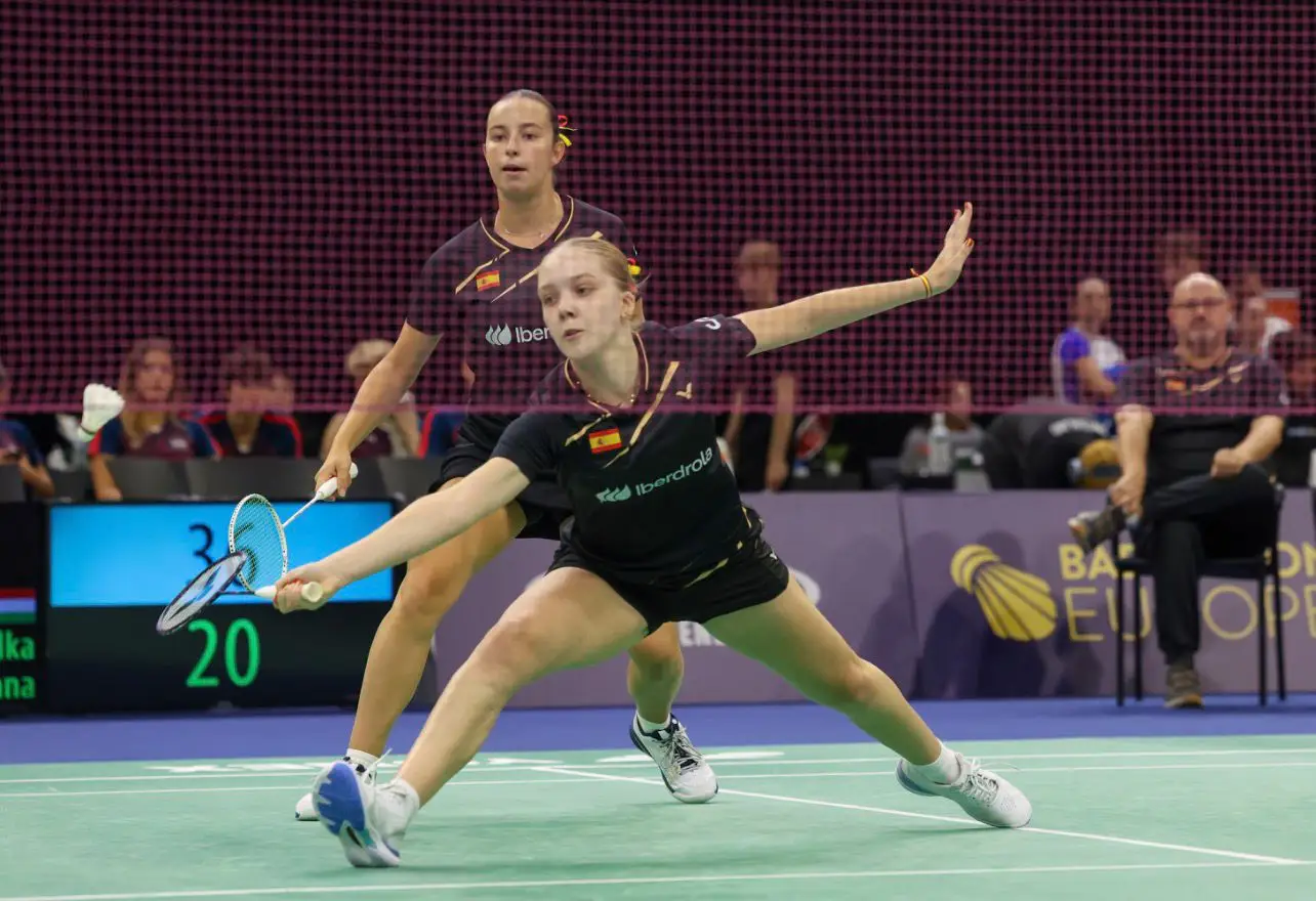 Yaidel Gil y Sofía García sitúan al bádminton ibicenco entre los mejores de Europa