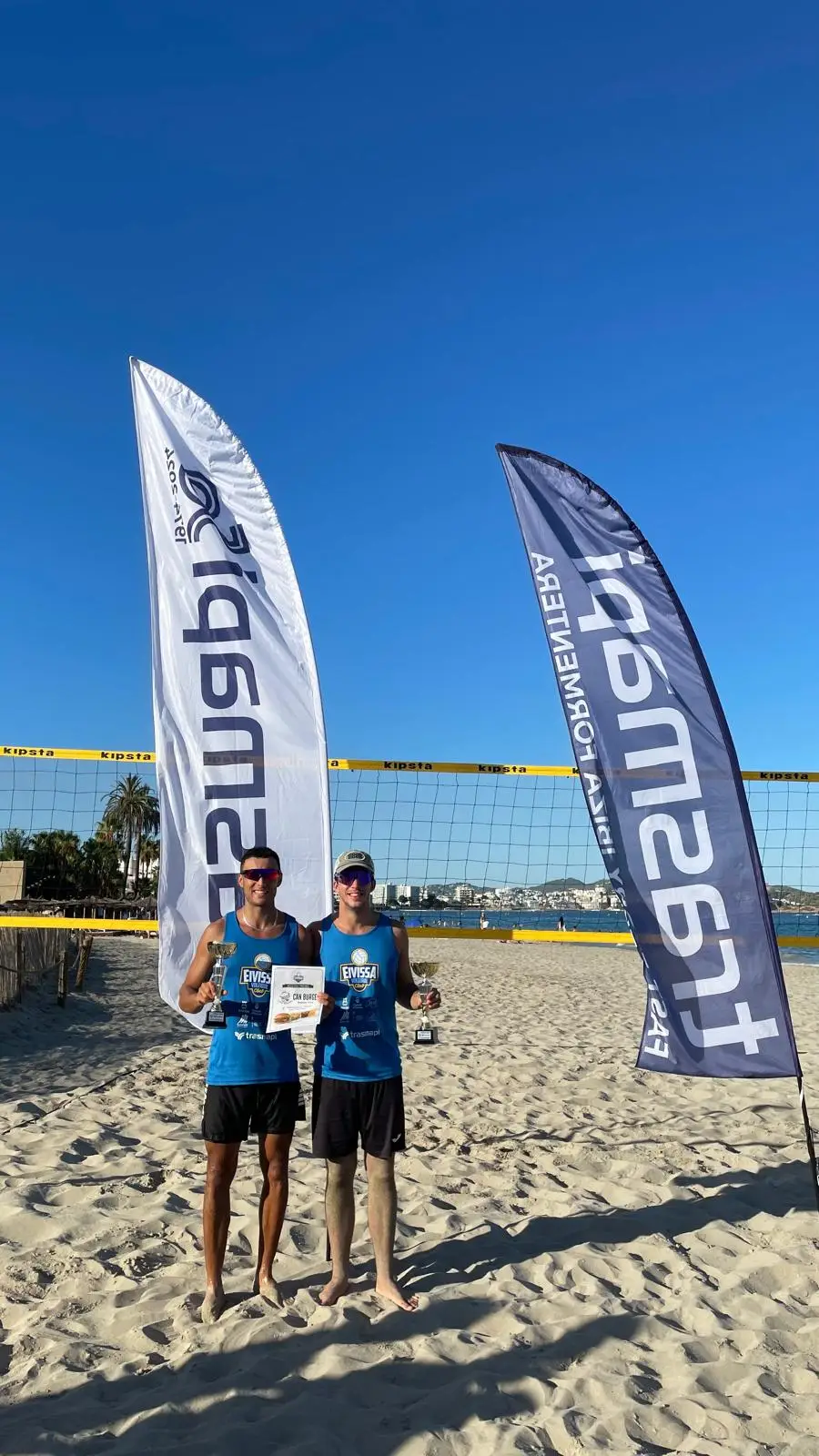 Ibiza vibra con el vóley playa en el Torneo Trasmapi del CV Eivissa