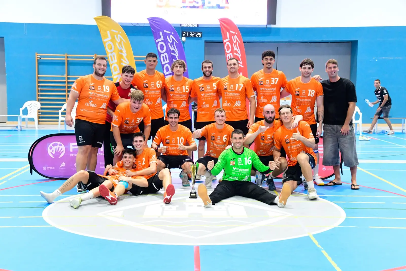 Broche de oro para el Trasmapi Gobycar & Citubo HC Eivissa antes del debut liguero: Campeones del Trofeu Illes Balears