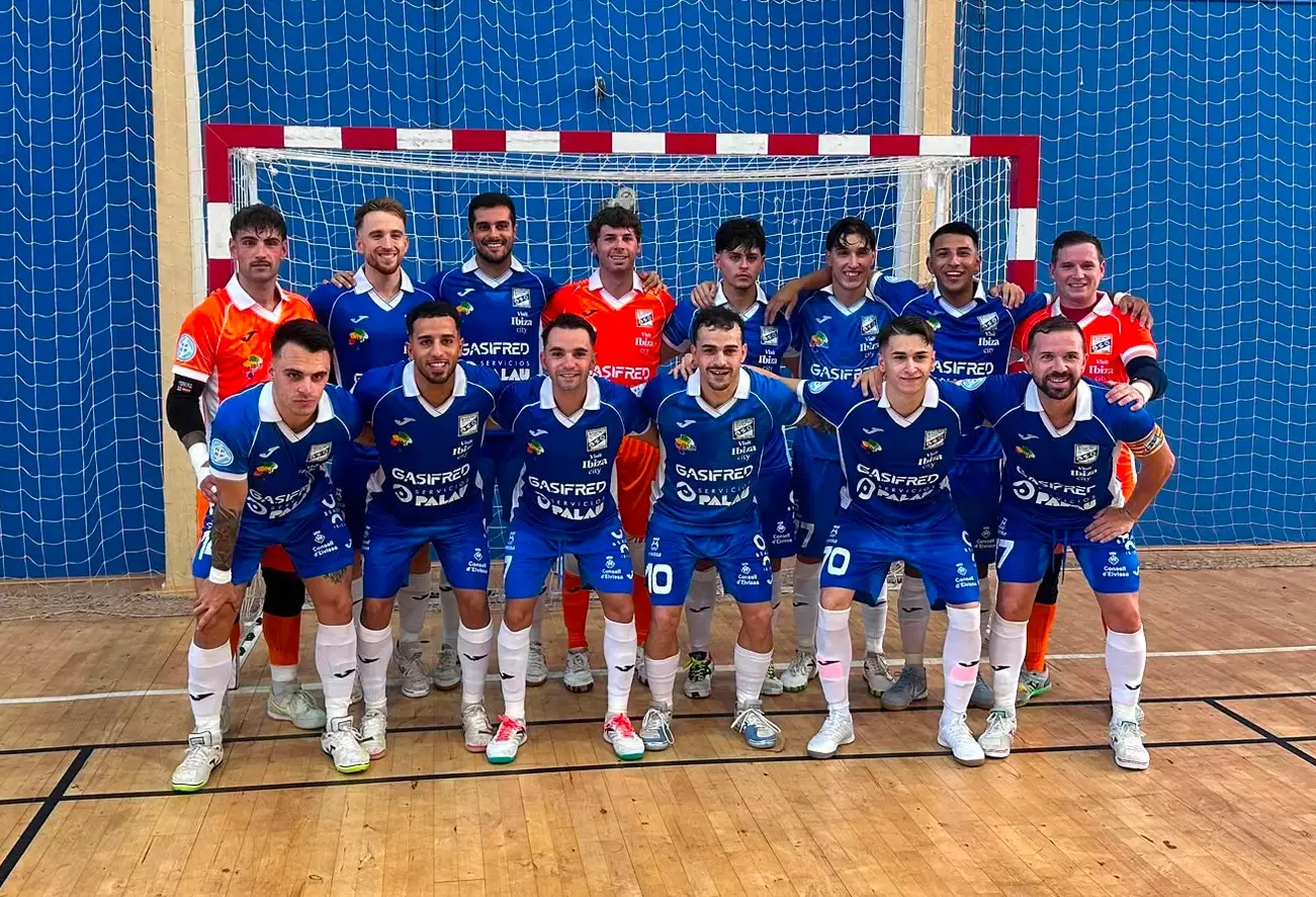 El Gasifred Atlético responde en su primer test en Ibiza con triplete de Buitre y triunfo por 8-3