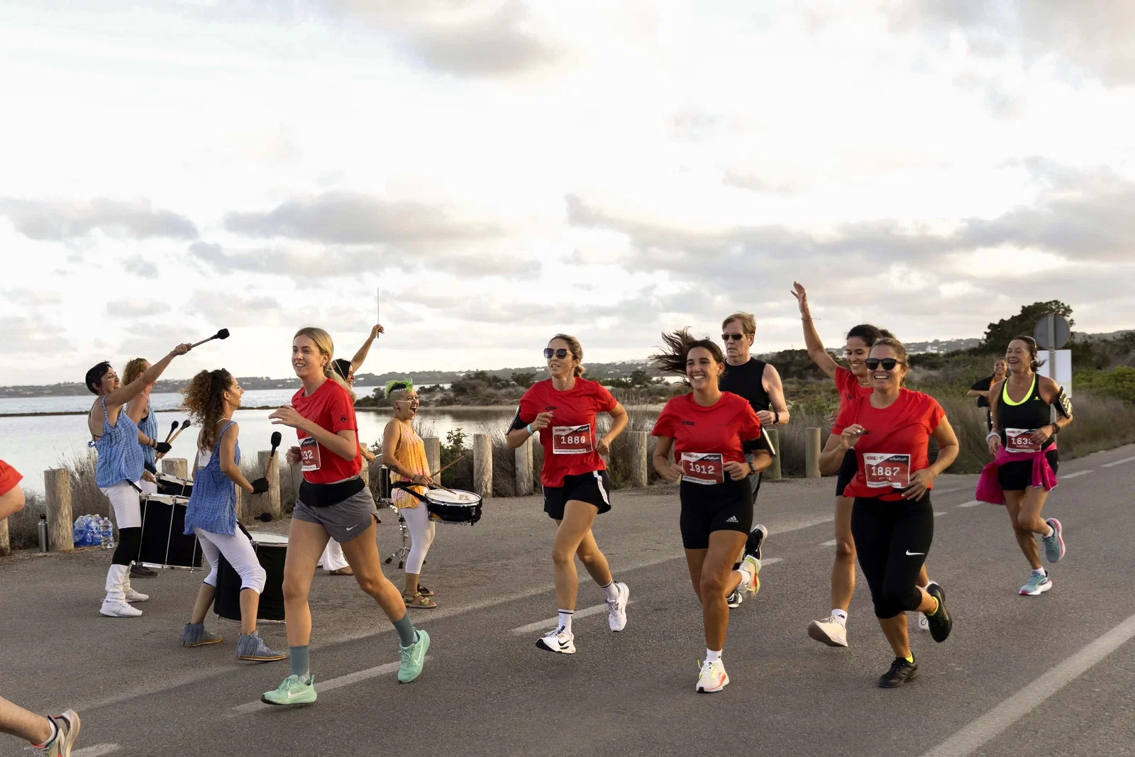 ¡Las mujeres mandan en Formentera! La 15K Sunset Run supera el 60% de participación femenina