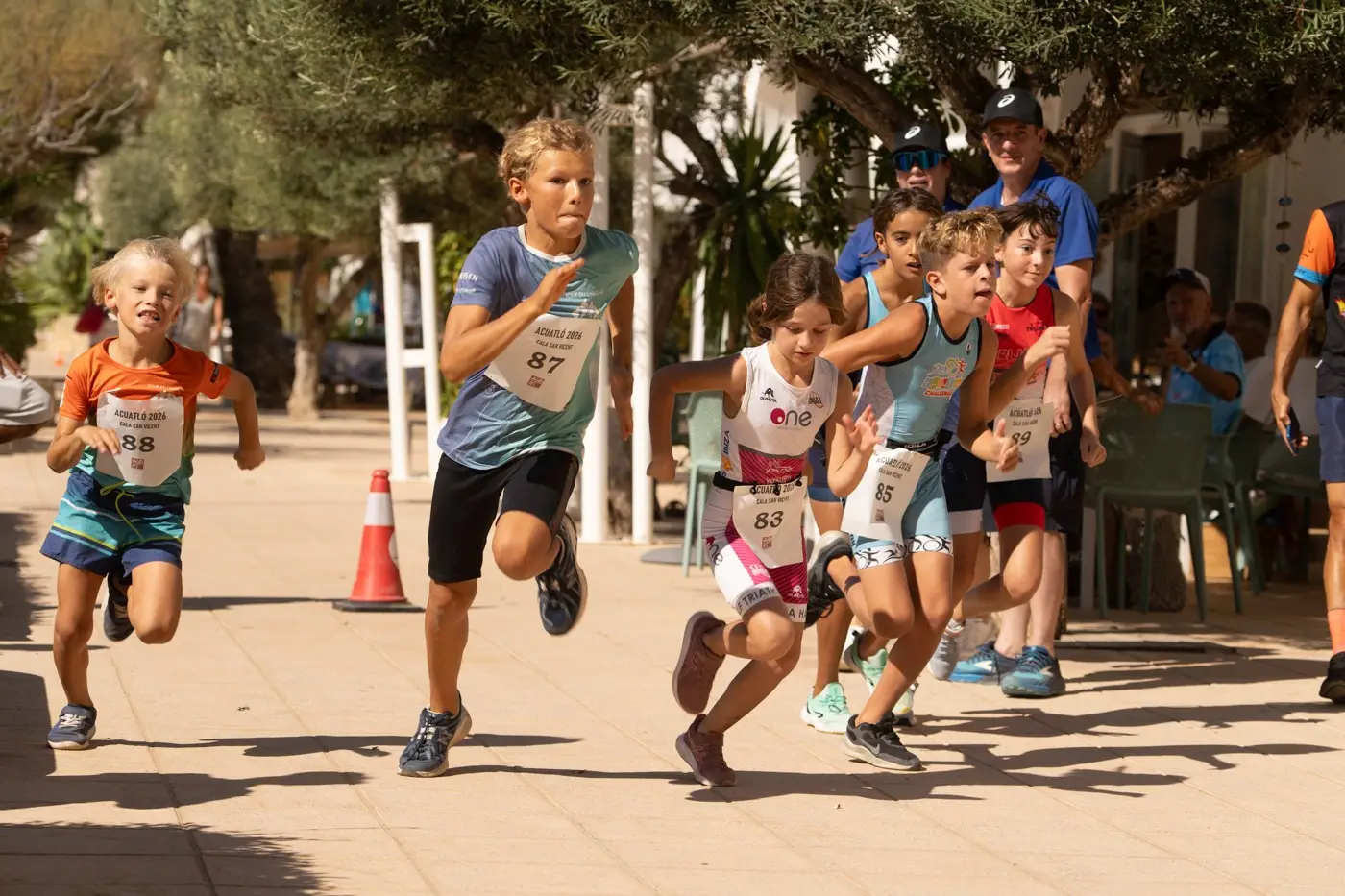 Cala San Vicente cierra la Liga de Acuatlones 2026 con una gran participación del deporte base