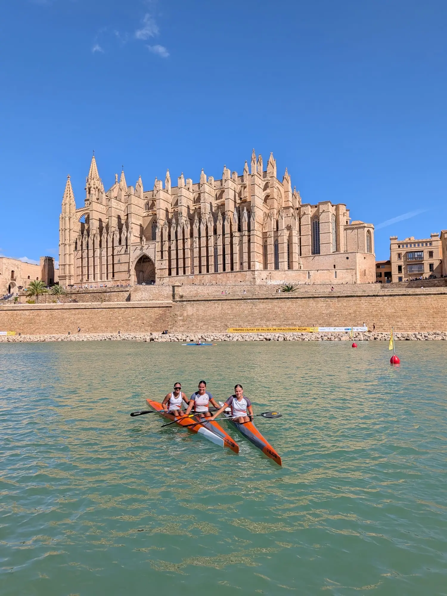 El Club Nàutic Sant Antoni vence por clubes y logra cuatro medallas en la Copa Balear de Otoño, en Palma