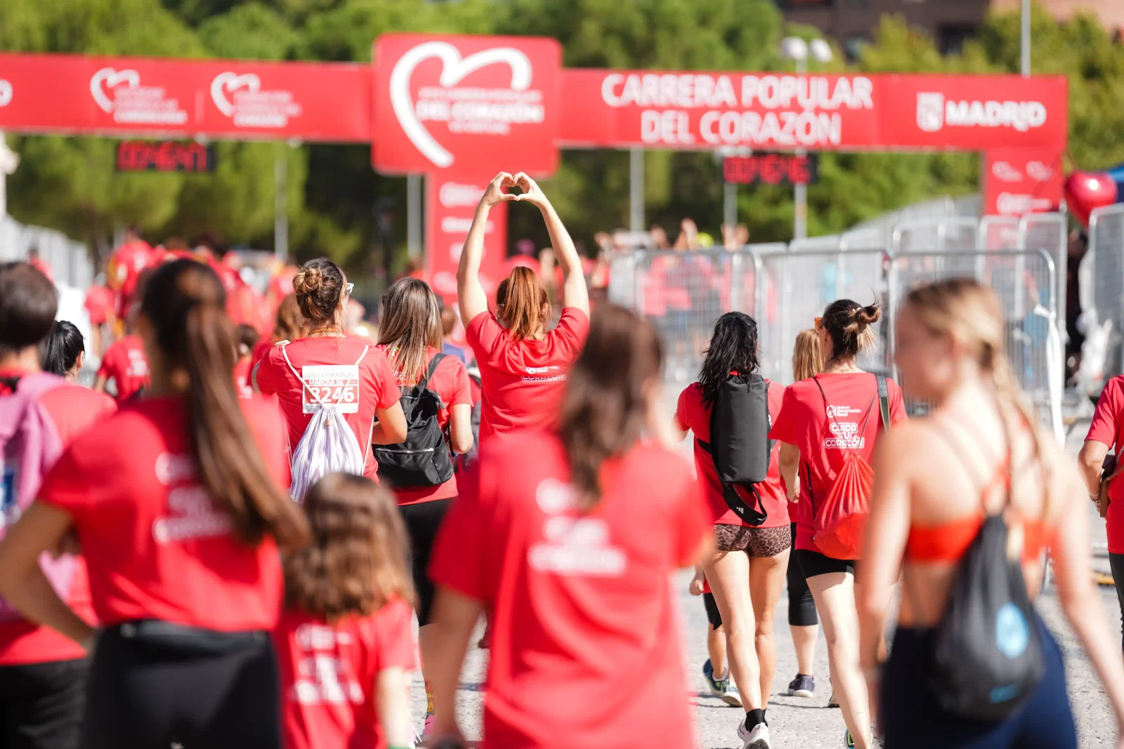 Cerca de 4.500 personas se unen al latido de la Carrera Popular del Corazón