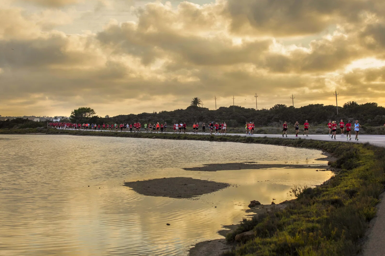 La 15K Formentera Sunset Run vuelve este sábado con su exitosa fórmula de deporte, naturaleza, música y experiencias