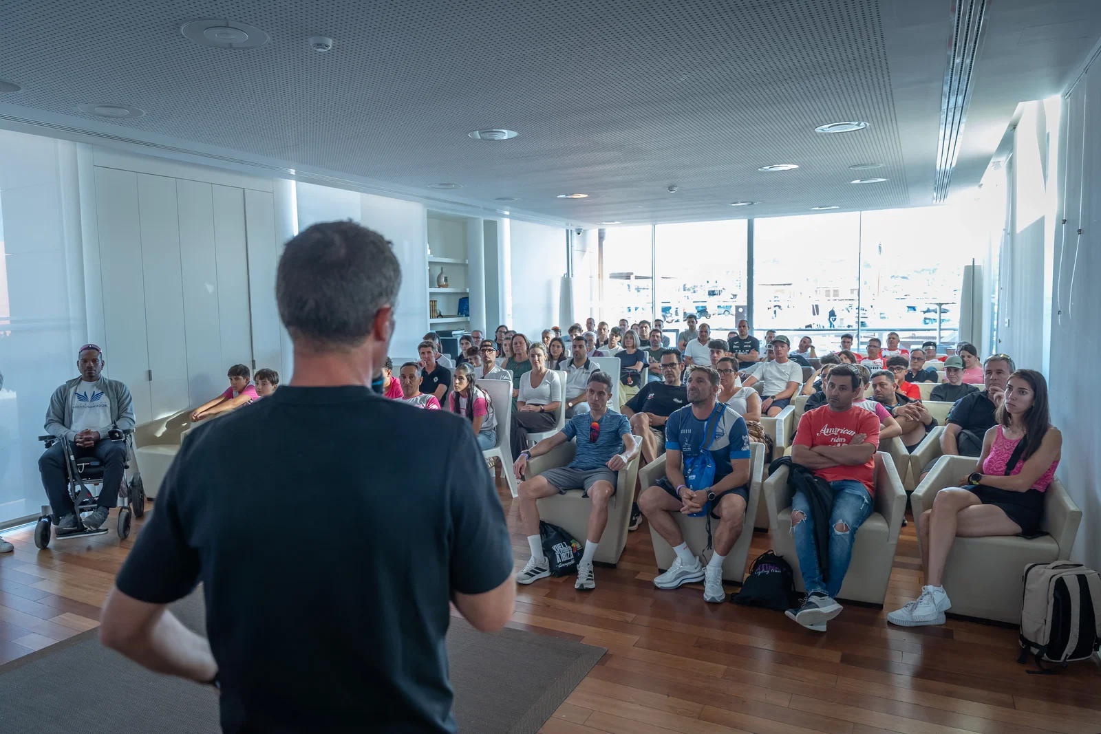 La Vuelta Cicloturista a Ibiza Campagnolo arranca por todo lo alto