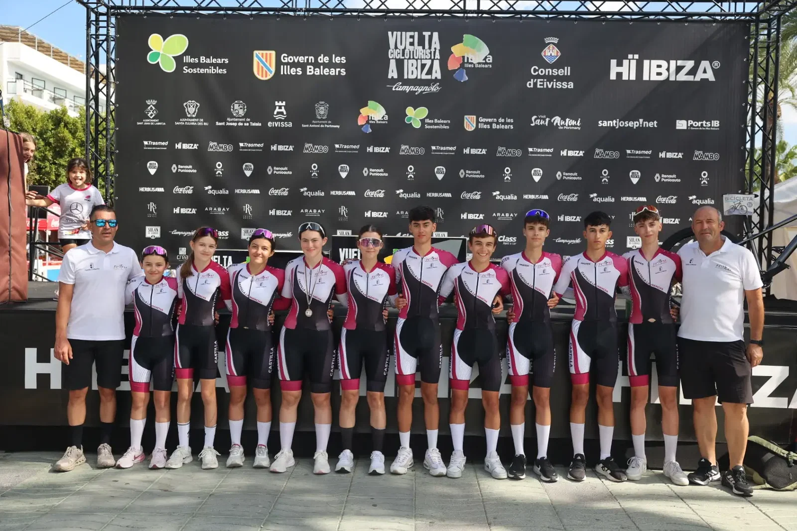 Sant Antoni corona a los protagonistas de la Vuelta a Ibiza Ciclismo Base by Parrot