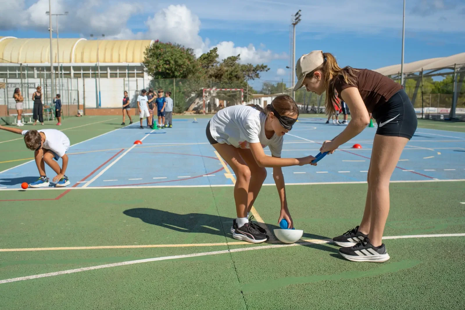 Marta Arce inspira a los más jóvenes en Santa Eulària en el arranque del sexto programa de Deporte Inclusivo en la Escuela
