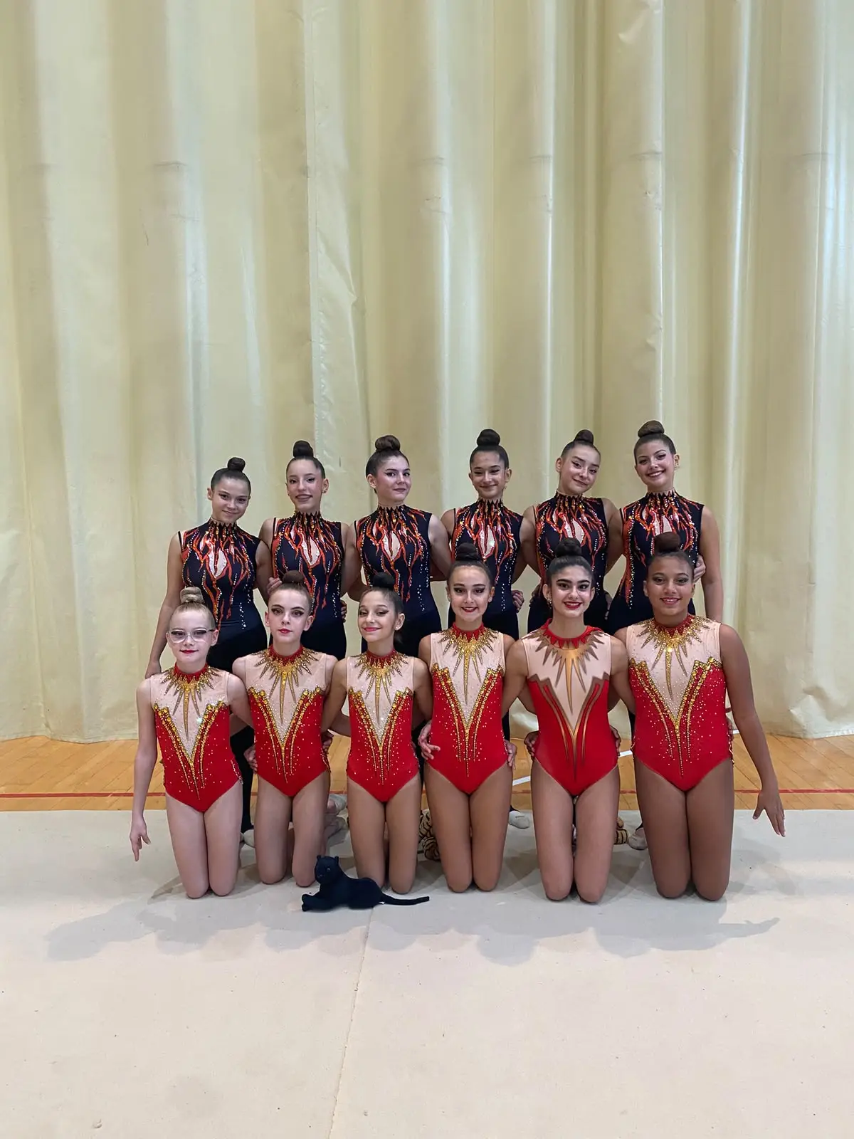 La gimnasia rítmica ibicenca logra importantes clasificaciones nacionales en el Campeonato de Baleares celebrado en Santa Eulària