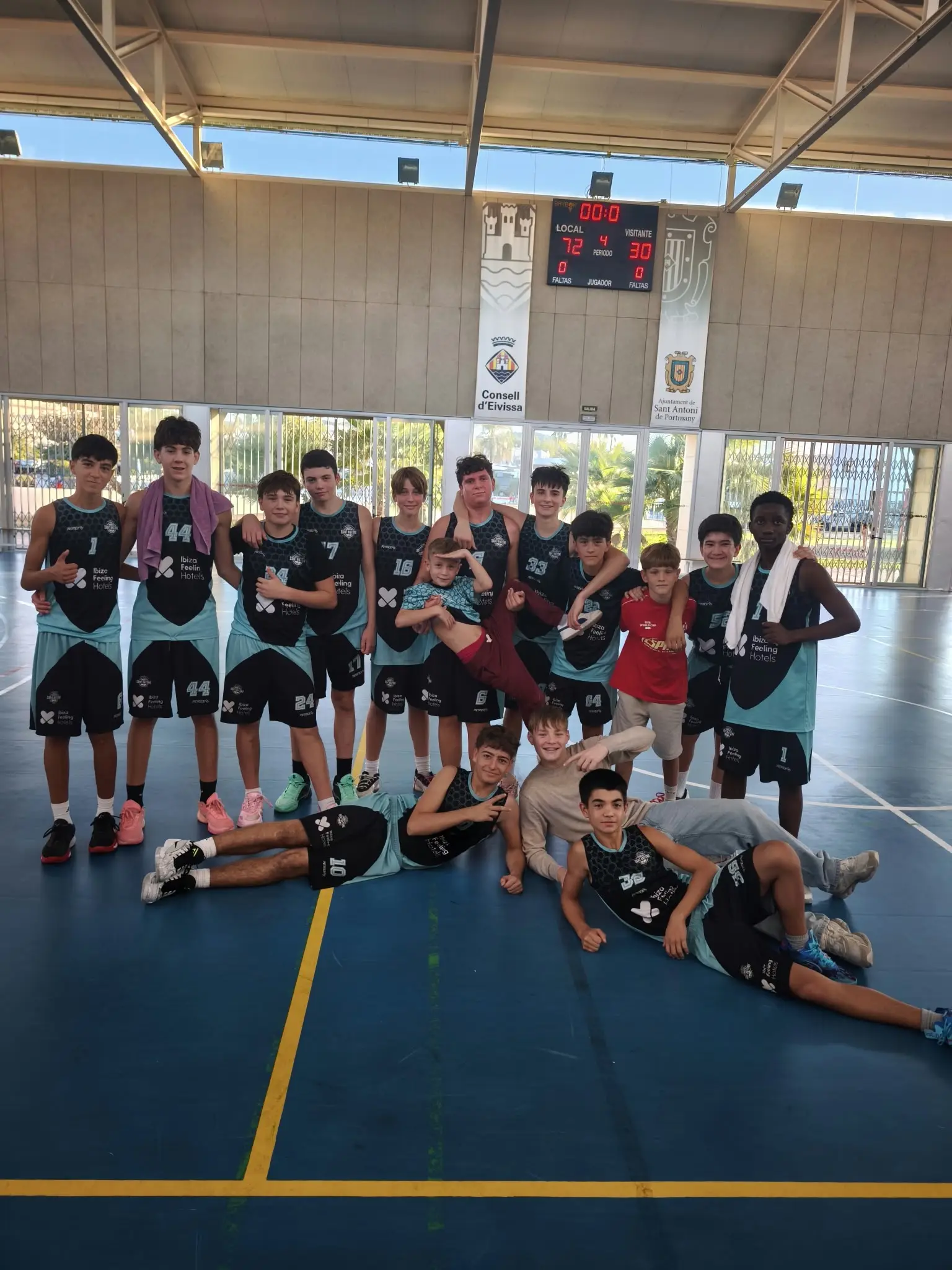La cantera masculina del Bàsquet Sant Antoni continúa dando pasos adelante en una jornada de evolución, victorias y nuevas oportunidades