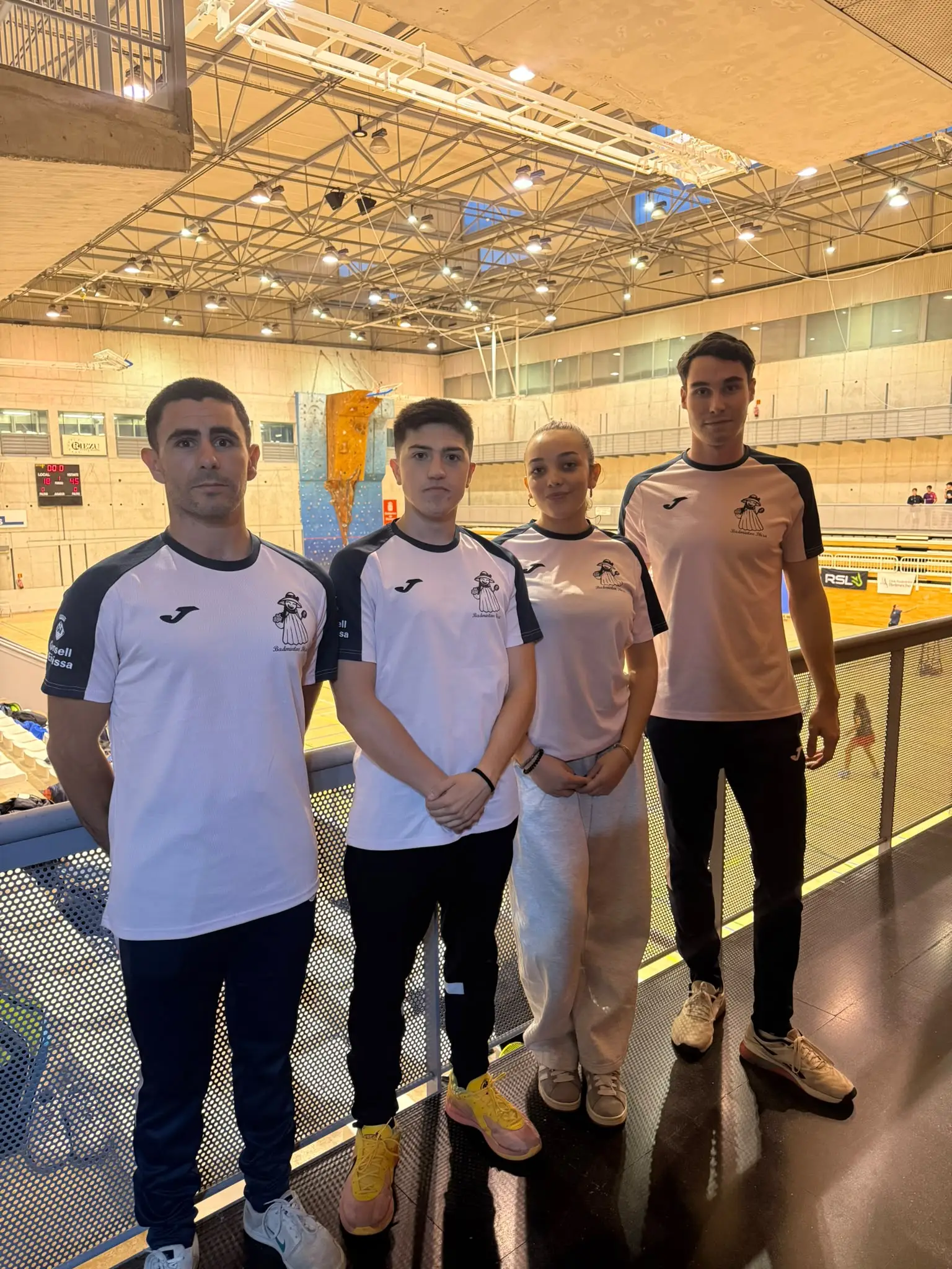 ¡Bádminton Ibiza suma nuevos podios nacionales y territoriales en Estella!