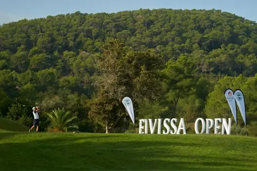 Ferriol conquista el I The Eivissa Open tras un emocionante desempate con el jugador local Diego Dupin