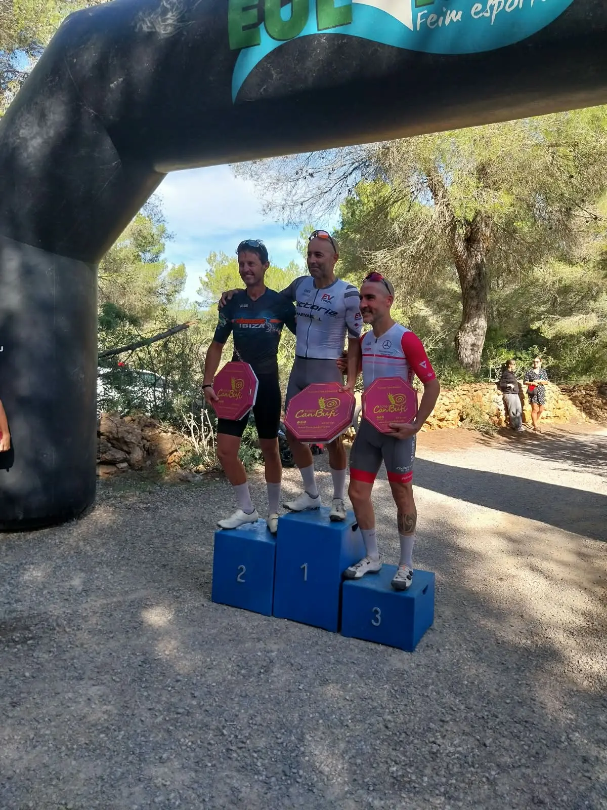 Marc Torres vuela en la BTT de San Carlos y se lleva la victoria absoluta