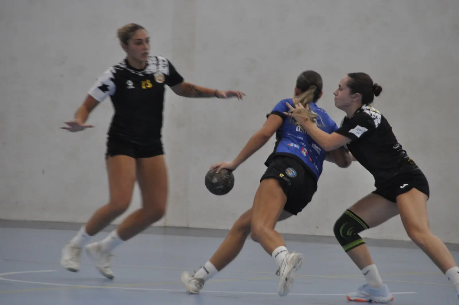El Excavaciones Moya Puchi (Alevín Mixto) y el Punkytrans Puchi (Juvenil Femenino) son nuestros dos únicos representantes que saltarán a la pista para luchar por la victoria en esta jornada